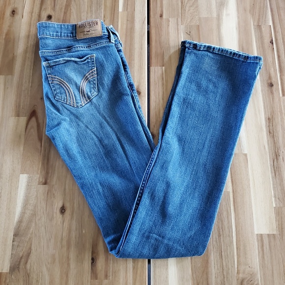 Hollister Denim - Medium Wash Ripped Jeans - Hollister - Size 1 R